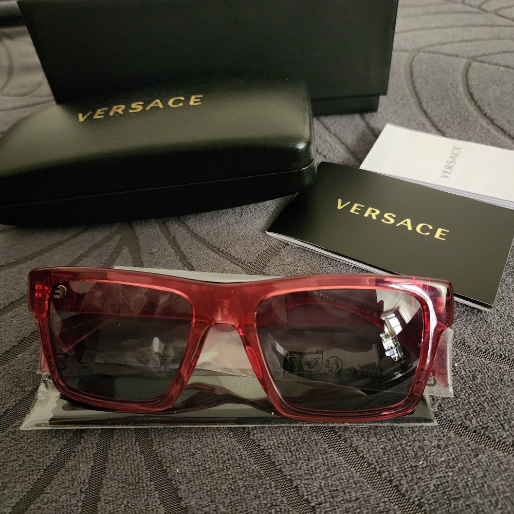 ‼️ON SALE ‼️Authentic Versace Sunglasses - Picture 6 of 13